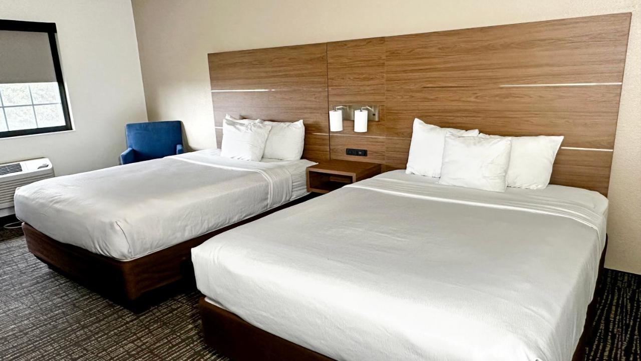 Estherville Hotel & Suites 외부 사진