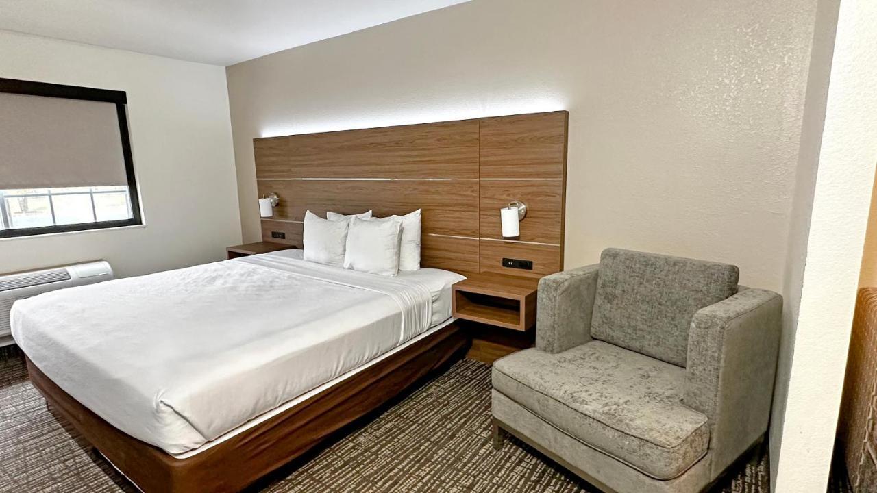Estherville Hotel & Suites 외부 사진