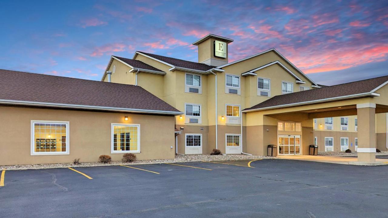 Estherville Hotel & Suites 외부 사진