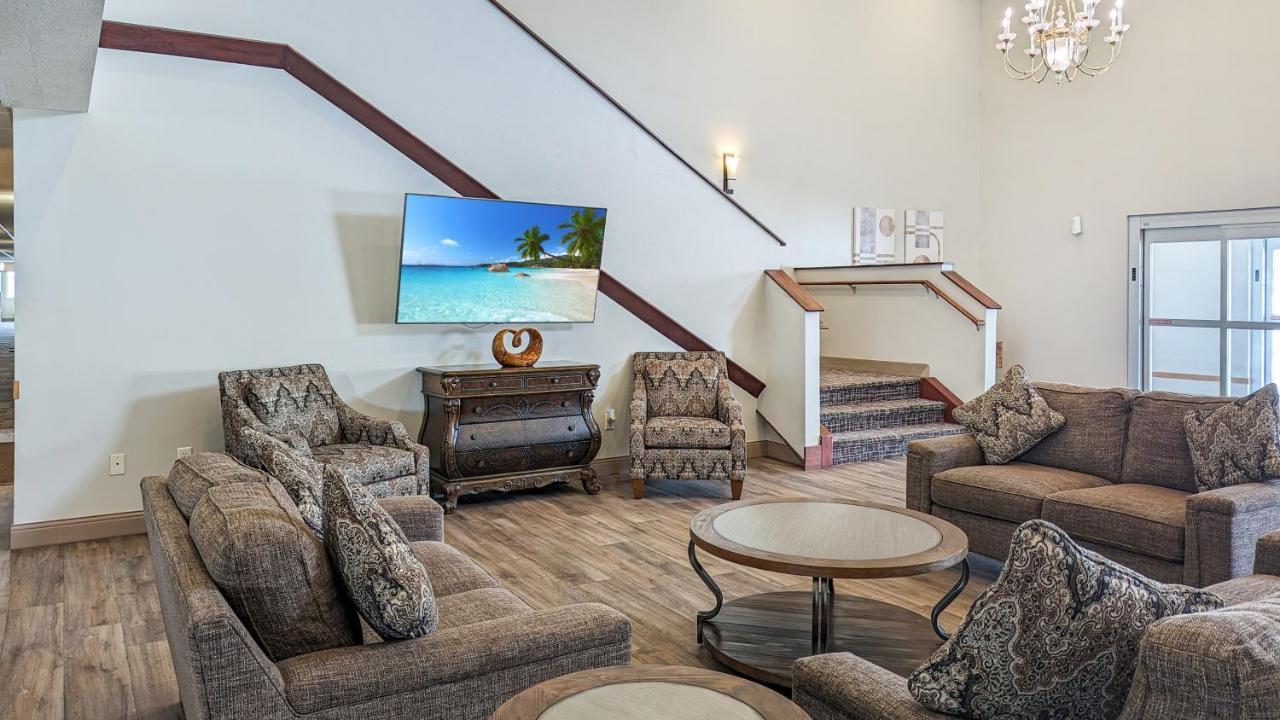 Estherville Hotel & Suites 외부 사진