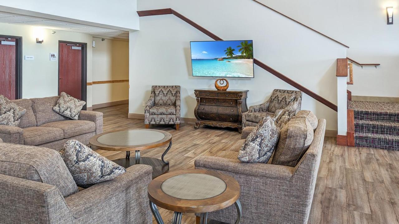 Estherville Hotel & Suites 외부 사진
