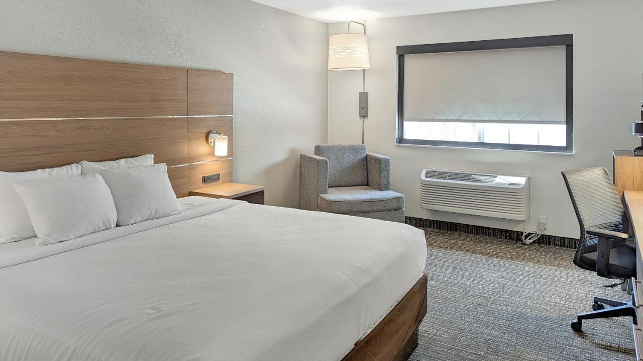 Estherville Hotel & Suites 외부 사진