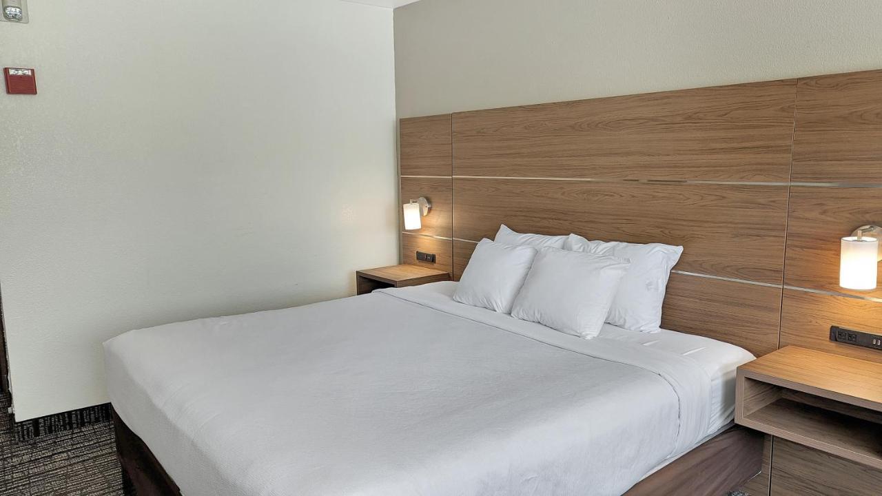 Estherville Hotel & Suites 외부 사진